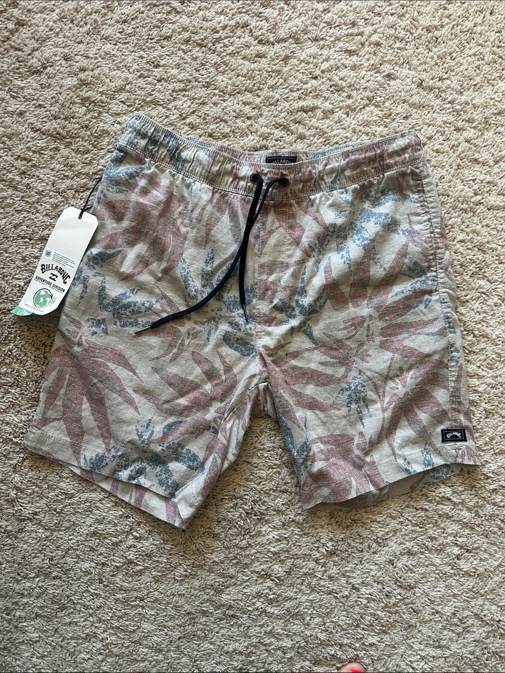 Billabong Men's Surftrek Hemp Shorts Sz M NWT